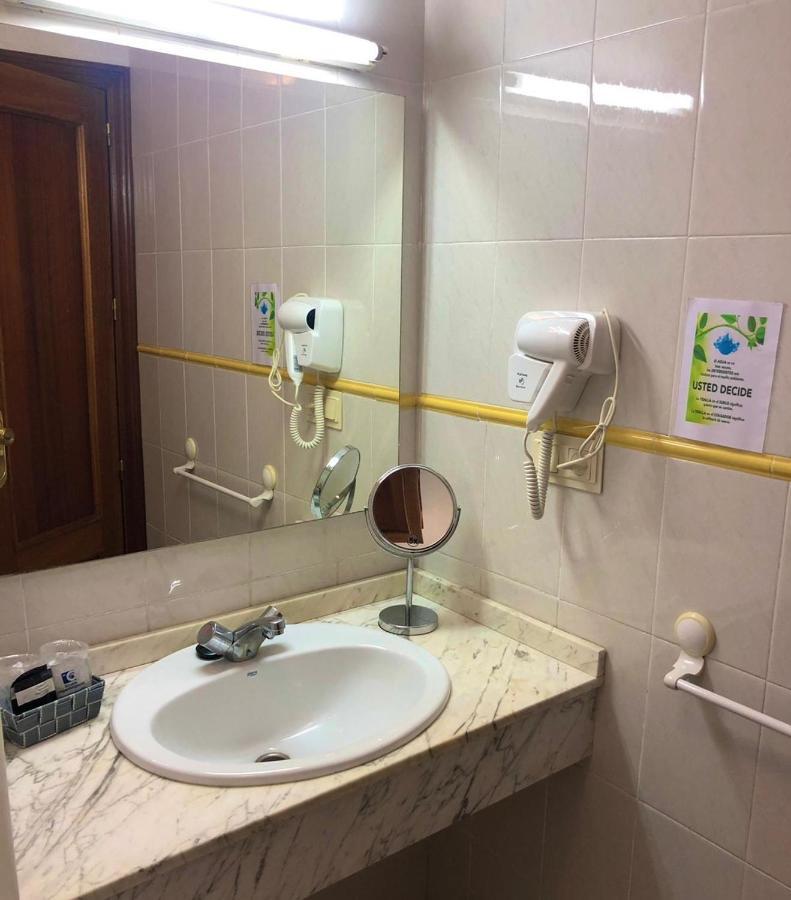 Hotel Al-Andalus Peal, En Cazorla Comarca Peal De Becerro Luaran gambar