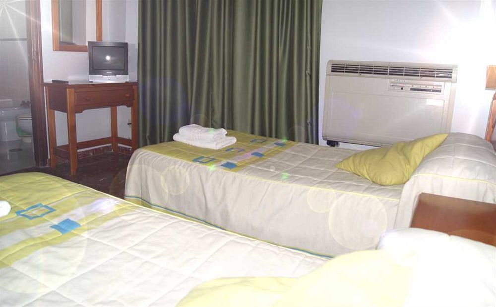 Hotel Al-Andalus Peal, En Cazorla Comarca Peal De Becerro Luaran gambar